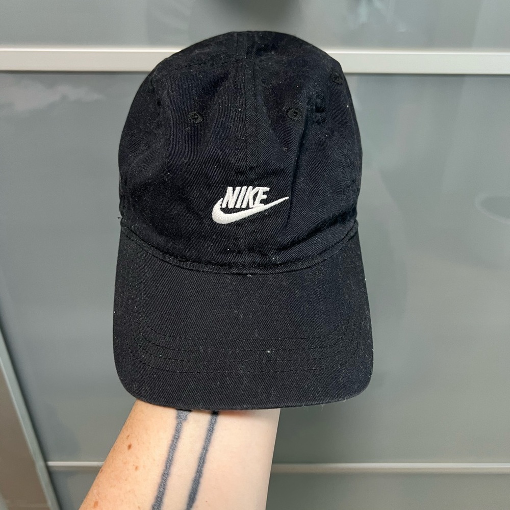 NIKE YOUTH HAT size 4-7 (kids)